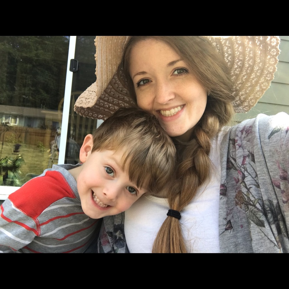 Meet your Posher, Ivy